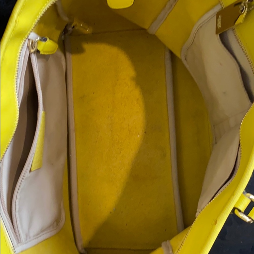 Great Color Coach Shoulder Bag - Picture 10 of 13